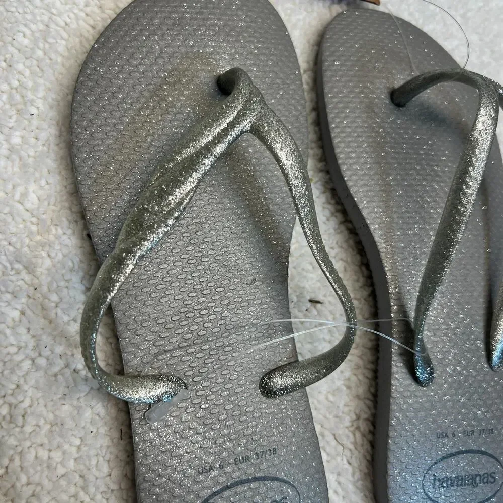 Havaianas Womens Flip Flops Glossy Ice Grey Silver Size 6